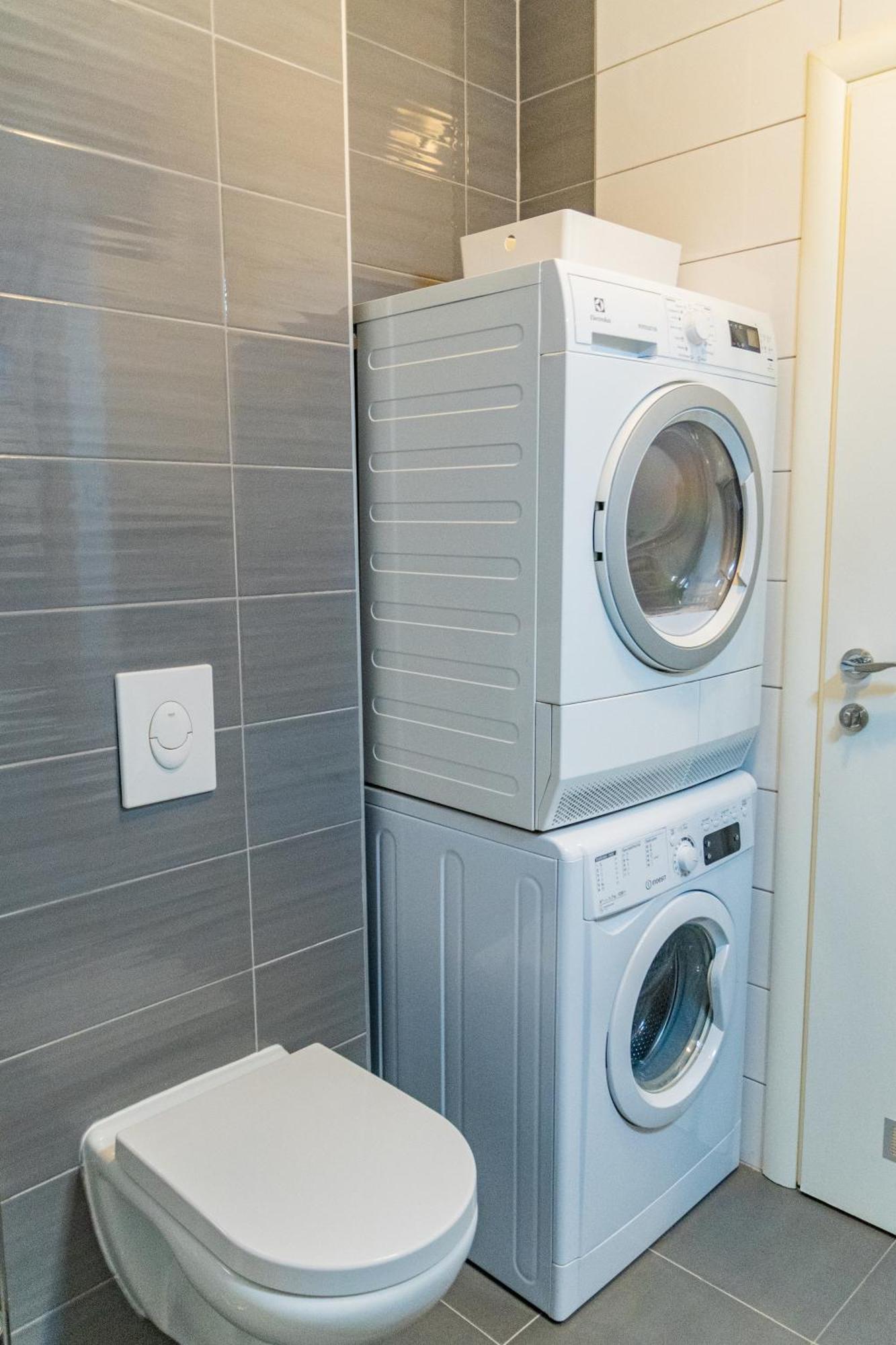 Flexible Selfcheckins 23 - Zagreb - Garage - Electric Vehicle Ccharger - Loggia - New - Luxury Appartement Buitenkant foto